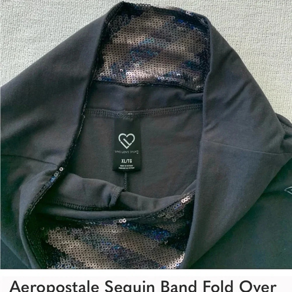 Aeropostale Live Love Dream Sequin Band Fold Over Cropped Leggings Size Medium - Picture 4 of 4